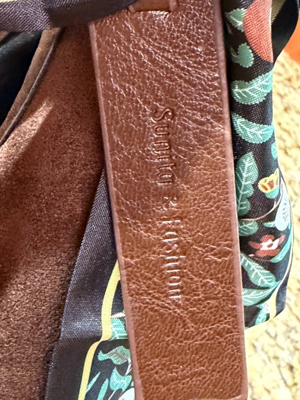 BROWN FAUX SUEDE SHOULDER BAG NWOT PRISTINE - Picture 3 of 5